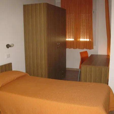 Grisu Hotel 3*